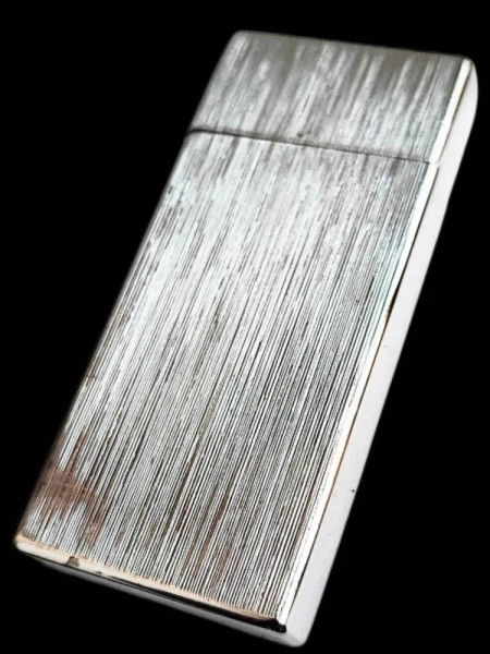 فندک باریک بنزینی برند لایتر(Lighter) بدنه ضدخش