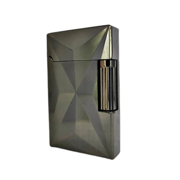 فندک گازی بغل زن برند lighter بدنه فلزی طرح کریستال