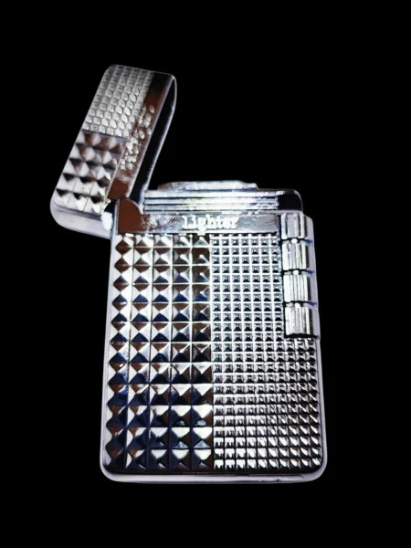 فندک بغل زن لایتر (lighter) گازی بدنه فلزی طرح مشبک