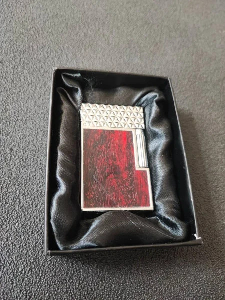 فندک گازی بغل زن برند لایتر(Lighter) طرح چوب کد 04