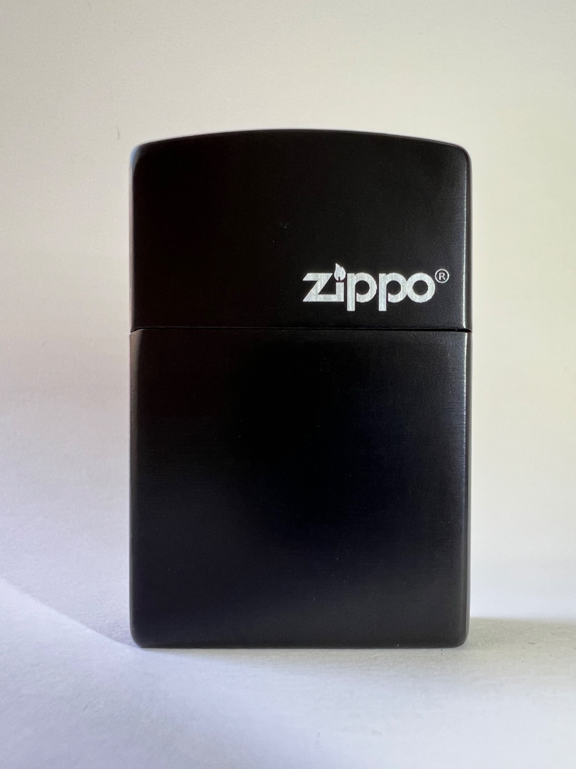 فندک فلزی طرح زیپو (ZIPPO) مدل کلاسیک مشکی مات (Black Matte)