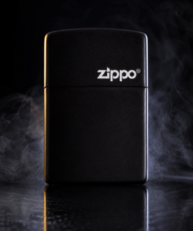 فندک فلزی طرح زیپو (ZIPPO) مدل کلاسیک مشکی مات (Black Matte)