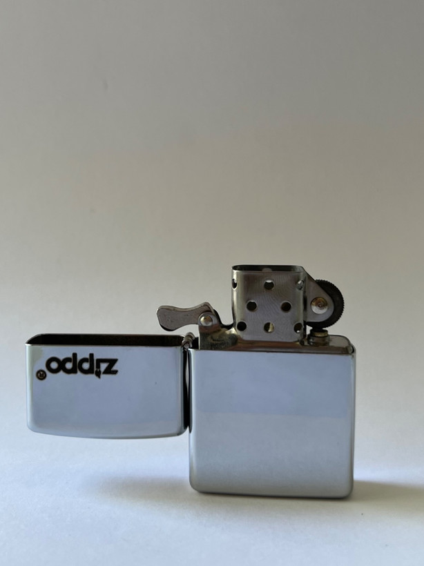 فندک بنزینی طرح زیپو (ZIPPO) مدل نقرهای براق کلاسیک - High Quality