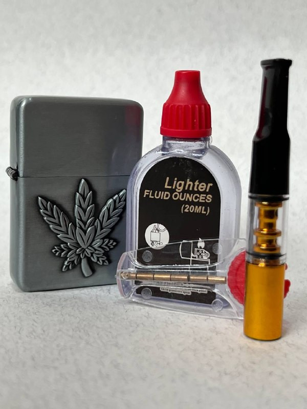 پک هدیه ۴ تکه فندک بنزینی لایتر (LIGHTER) طرح برگ برجسته با چوب سیگار و بنزین | فروشگاه بارزار