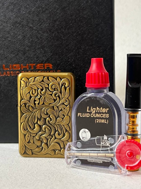 پک هدیه ۴ تکه فندک بنزینی لایتر (LIGHTER) طرح اسلیمی طلایی با چوب سیگار و بنزین | فروشگاه بارزار