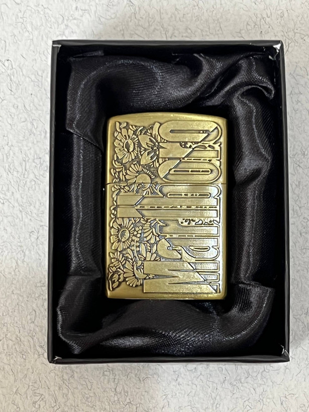 فندک گازی طرح زیپو لایتر (LIGHTER) طرح مارلبرو و گل بابونه در دو رنگ | فروشگاه بارزار
