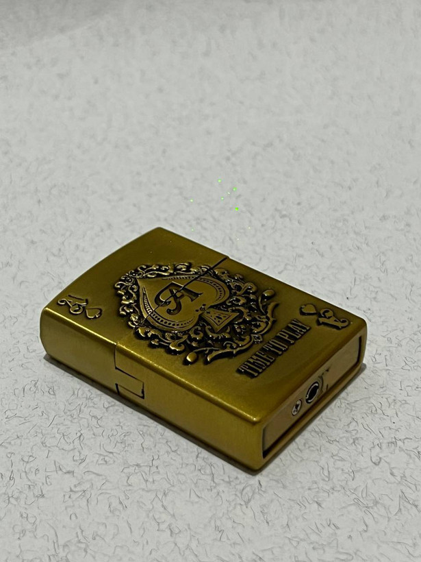 فندک گازی طرح زیپو لایتر (LIGHTER) طرح تک پیک Ace of Spades در دو رنگ | فروشگاه بارزار