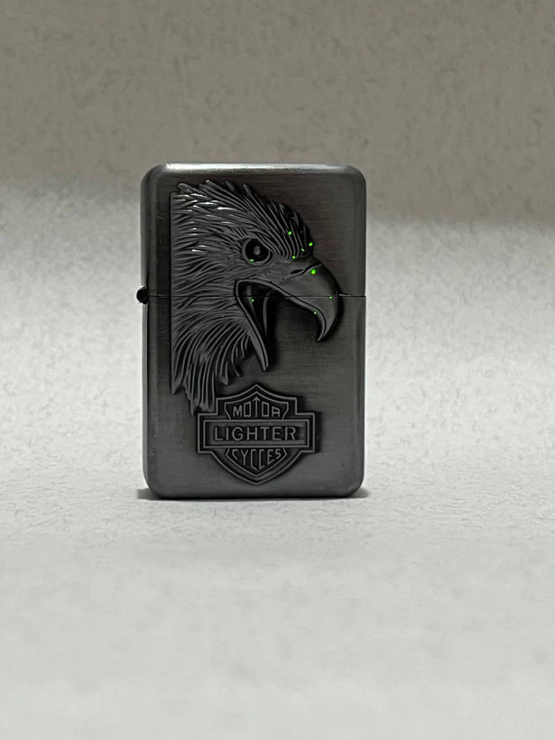 پک هدیه ۴ تکه فندک بنزینی لایتر (LIGHTER) طرح عقاب هارلی دیویدسون با چوب سیگار و بنزین در دو رنگ | فروشگاه بارزار