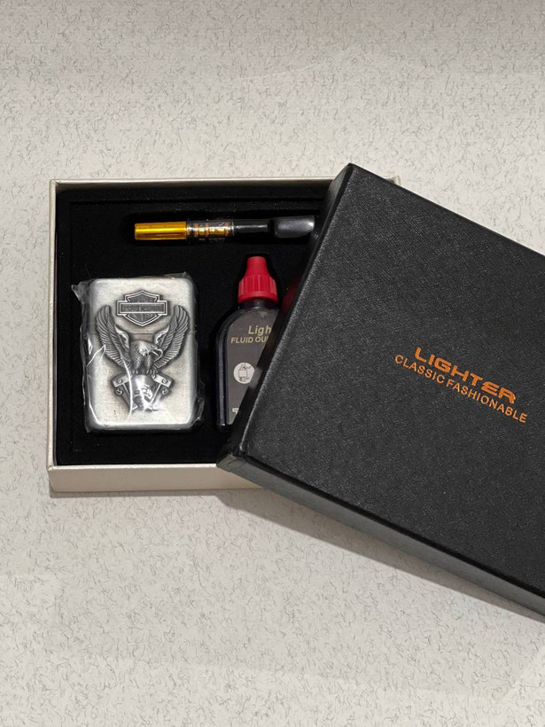 پک هدیه ۴ تکه فندک بنزینی لایتر (LIGHTER) طرح عقاب و جمجمه هارلی نقرهای | فروشگاه بارزار