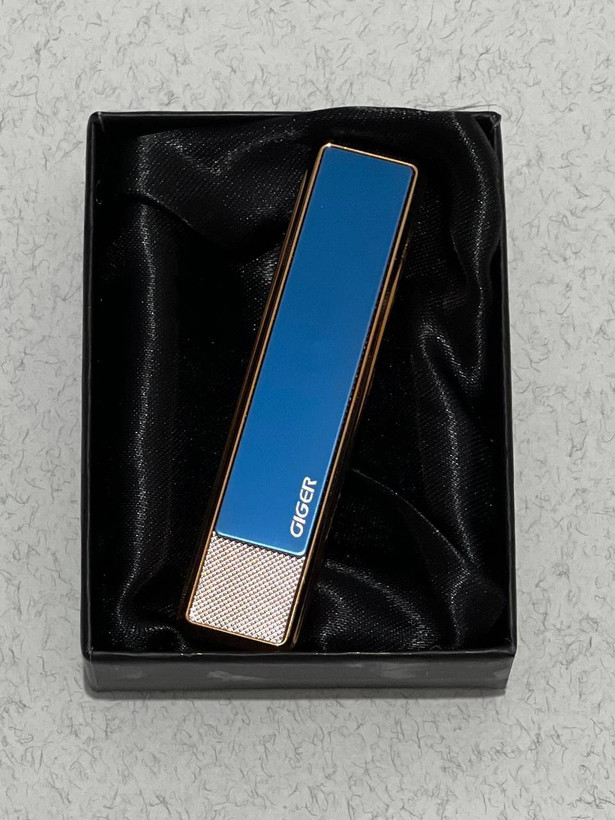 فندک المنتی برند گیگر (GIGER) مدل کشویی شارژی USB رنگ آبی | فروشگاه بارزار